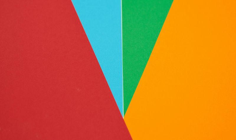 synchronized-color-arrangement